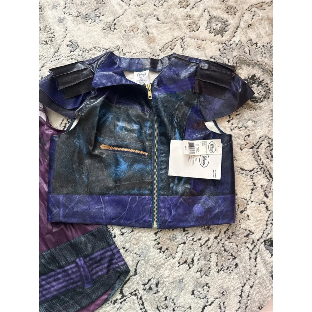 Disney Descendants Mal Costume Kids 7/8 Purple Villain NWT Faux Leather